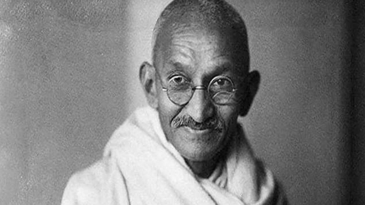gandhi jayanti speech ideas interesting ideas and tips for writing a powerful bhasan and essay ideas on 2 october mahatma gandhi birth anniversary