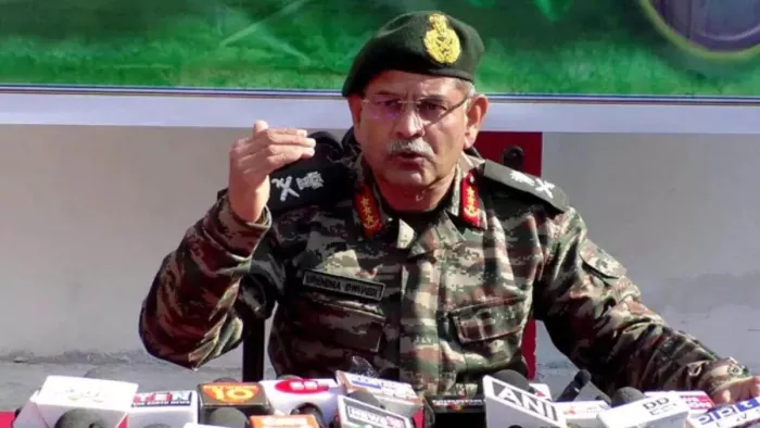 लद्दाख में बुनियादी ढांचों की समीक्षा करने पहुंचे लेफ्टिनेंट जनरल उपेन्द्र द्विवेदी