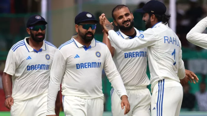 कानपुर टेस्ट में मौसम ने डाला खलल। फोटो- BCCI