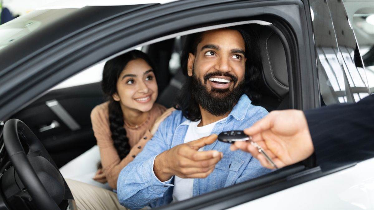 https://www.jagranimages.com/images/newimg/27092024/27_09_2024-used_car_buying_tips_23805429.jpg