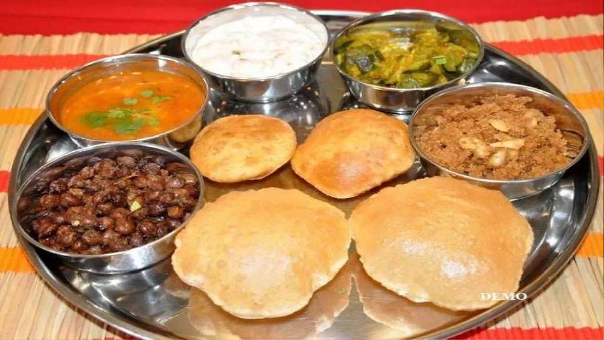 https://www.jagranimages.com/images/newimg/27092025/27_09_2025-bhojan_thali_demo_24061877.jpg