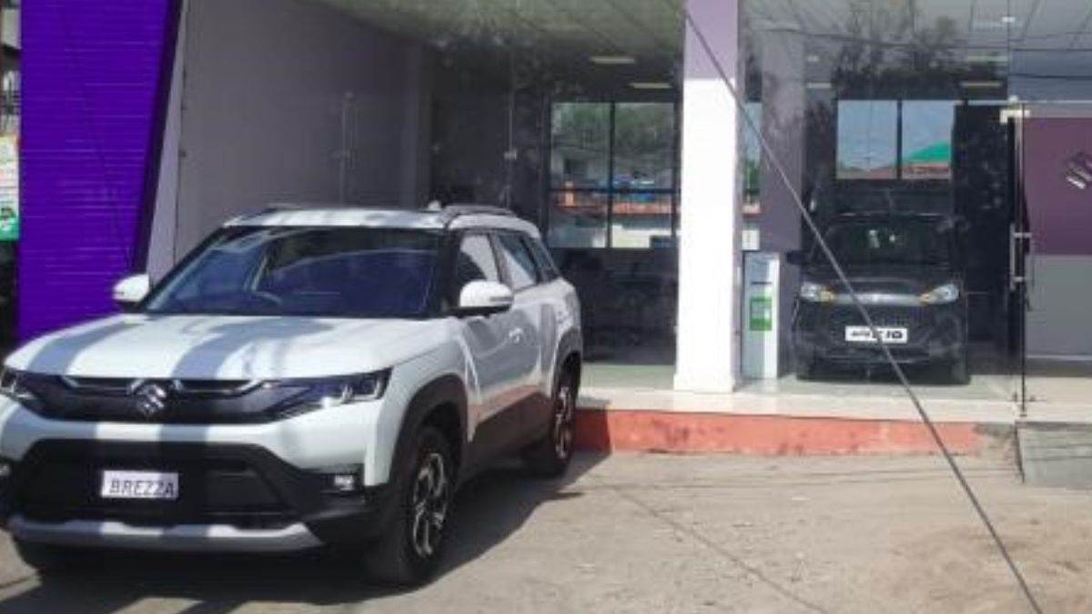 https://www.jagranimages.com/images/newimg/27092025/27_09_2025-car_rates_in_navratri_24061890.jpg