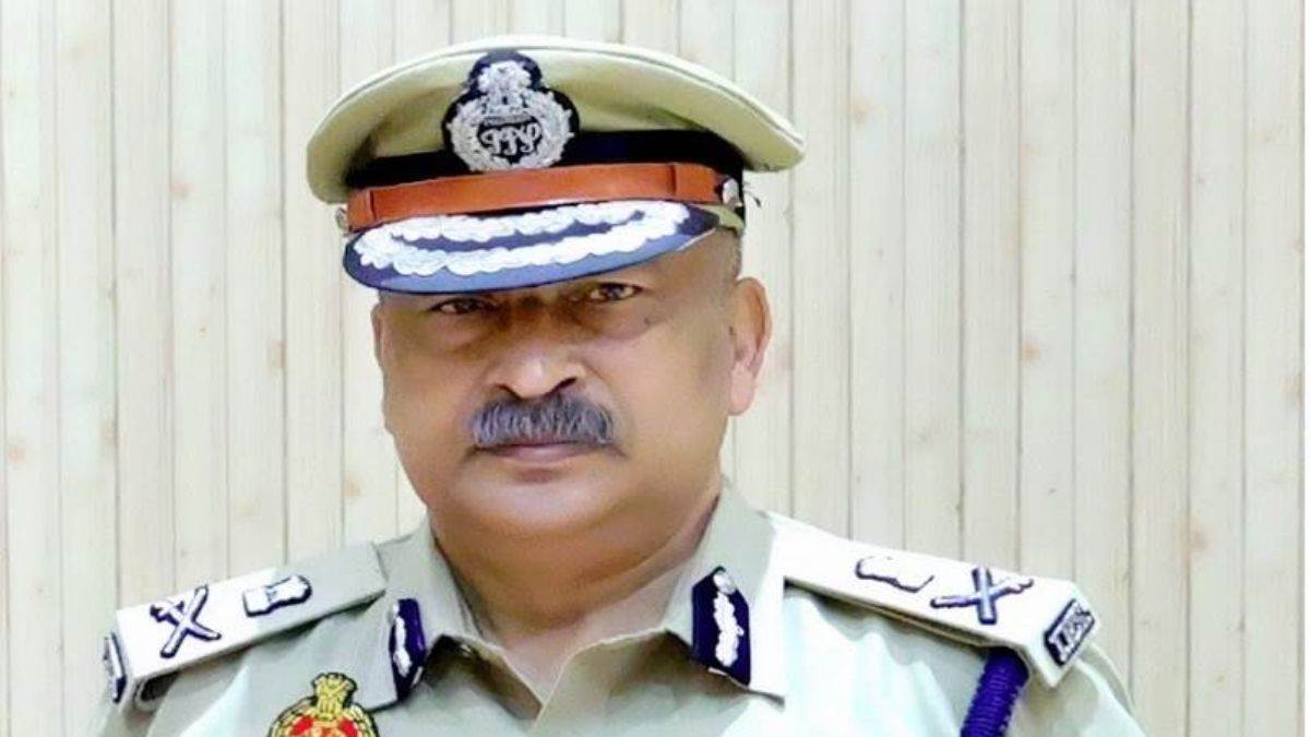 https://www.jagranimages.com/images/newimg/27092025/27_09_2025-dgp_rajeev_krishna_24062648.jpg