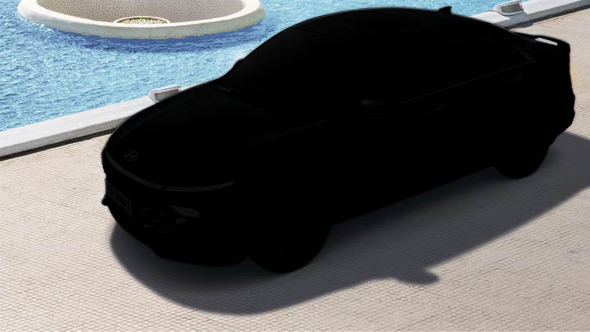 https://www.jagranimages.com/images/newimg/27092025/27_09_2025-hyundai_verna_020335_24061748.jpg