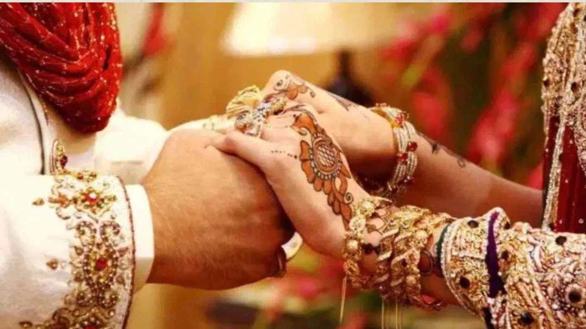 https://www.jagranimages.com/images/newimg/27092025/27_09_2025-marriage_4_24061452.jpg