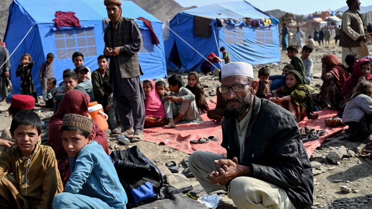 https://www.jagranimages.com/images/newimg/27092025/27_09_2025-pak_19_24062494.jpg