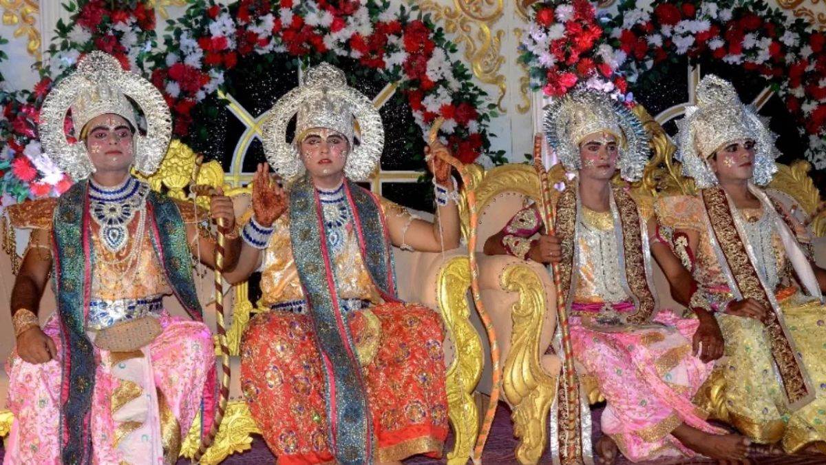https://www.jagranimages.com/images/newimg/27092025/27_09_2025-sonipat_ram_barat_24061594_135152793.jpg