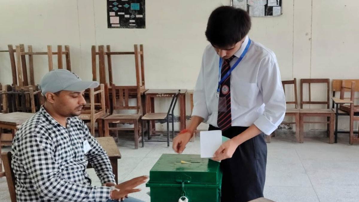 https://www.jagranimages.com/images/newimg/27092025/27_09_2025-student-unioin-election_24061815.jpg