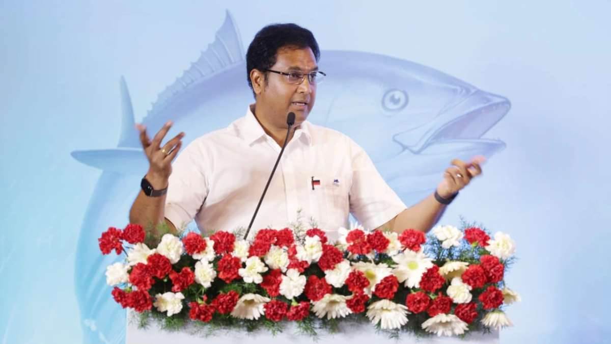 trb rajaa controversy dmk ministers remarks on women spark outrage bjp questioned