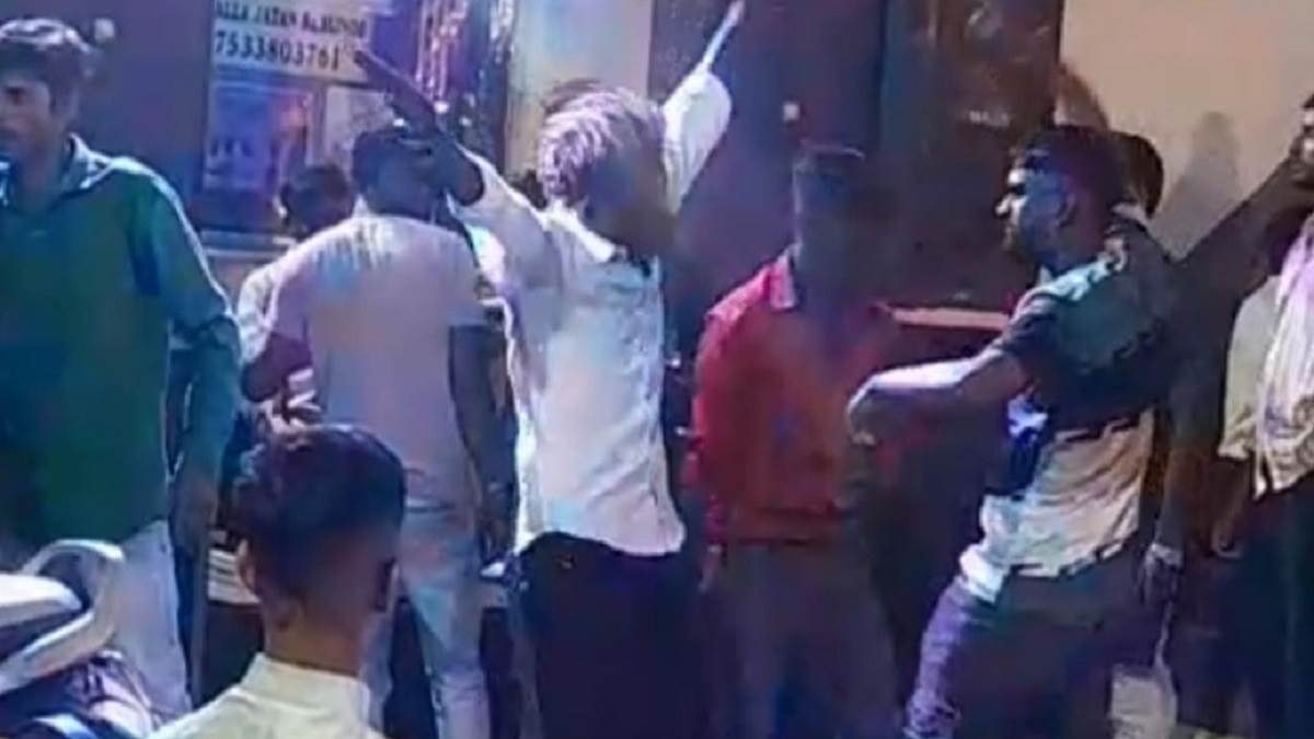 https://www.jagranimages.com/images/newimg/27092025/27_09_2025-video_grab_r_24062543.jpg