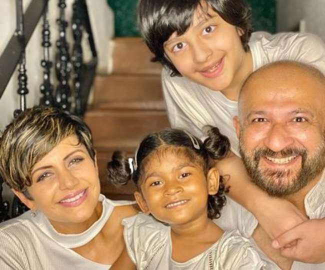 Mandira Bedi Welcomes Daughter Tara Bedi Kaushal Into Her ...