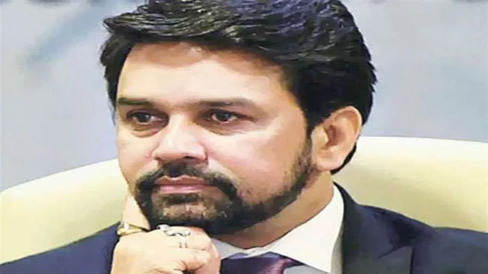 केंद्रीय सूचना एवं प्रसारण मंत्री अनुराग ठाकुर