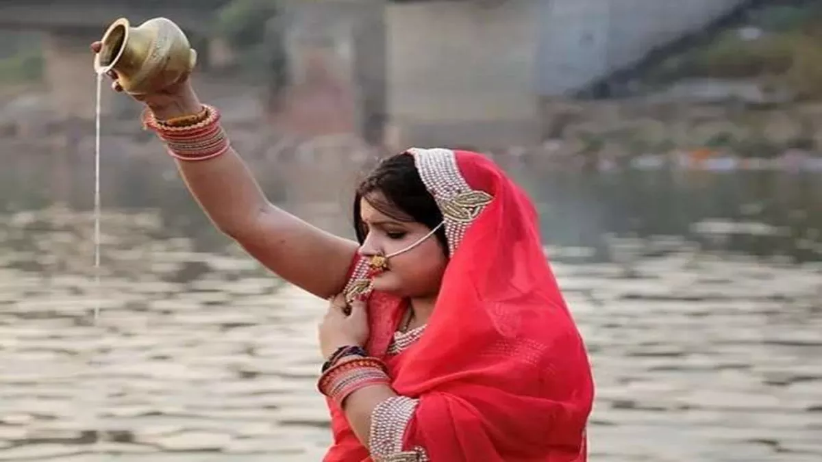 Chhat Pooja 2022 बरेली में शुरू हुई छठ पूजा ...