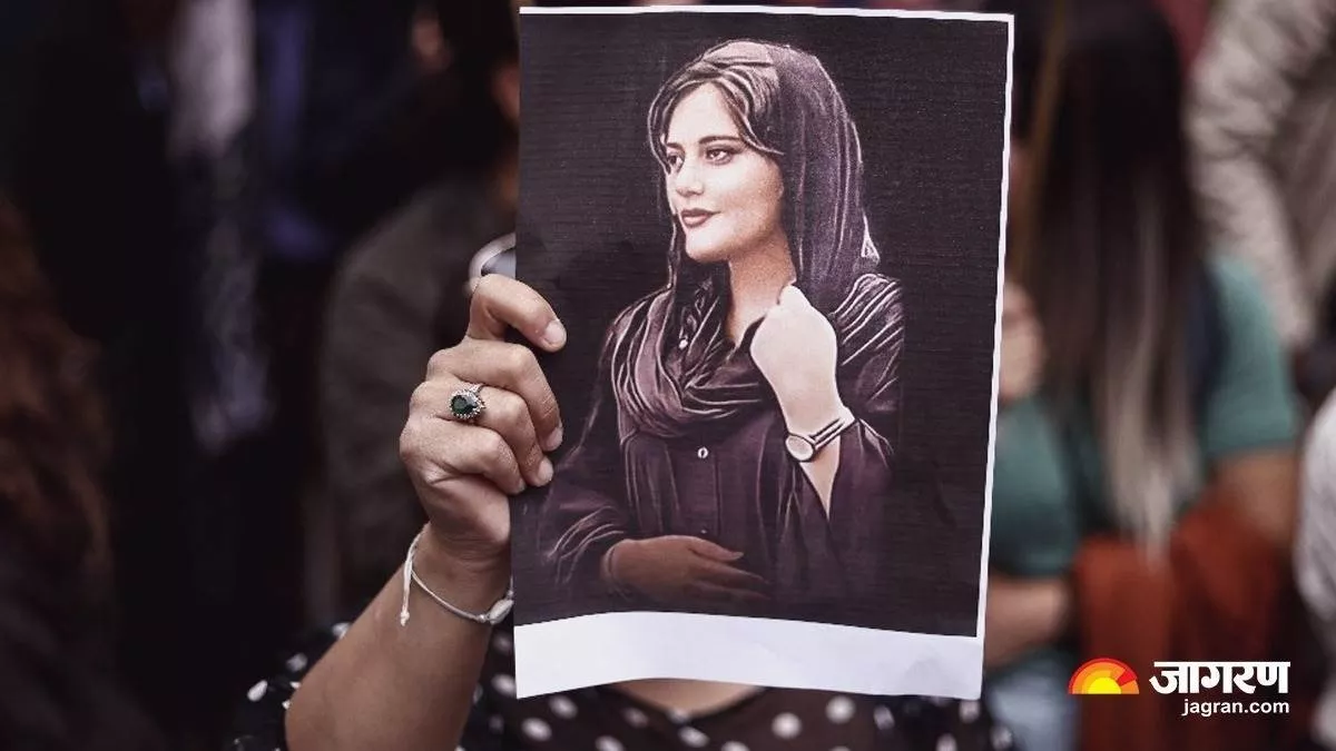 Iran Hijab Row: महसा अमीनी की हिरासत में मौत के 40वें दिन ईरान में प्रदर्शन, लगे तानाशाह मुर्दाबाद के नारे