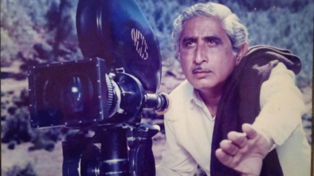 Shiv Kumar Passed Away विनोद खन्ना और विंदू दारा सिंह को 'हीरो' बनाने