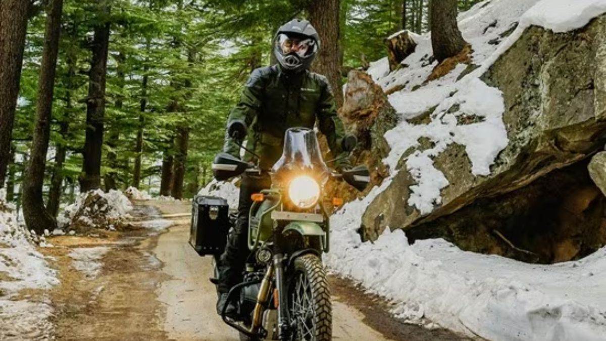 https://www.jagranimages.com/images/newimg/27102023/27_10_2023-bike_riding__23566492.jpg