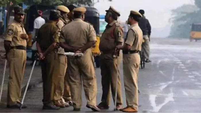 महाठग अनूप को बी वारंट पर प्रयागराज लाएगी पुलिस। (प्रतीकात्मक तस्वीर)