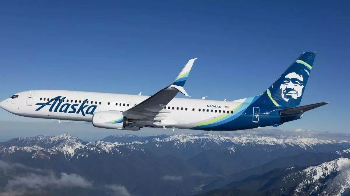 https://www.jagranimages.com/images/newimg/27102024/27_10_2024-america_airlines_23822706.jpg