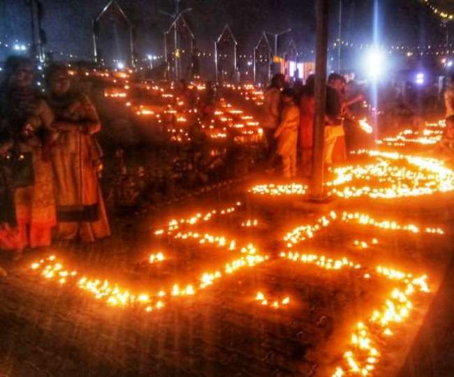 Dev Deepawali on 30 November 2020 Mankameshwar Upvan Ghat in Lucknow will  be illuminated by cow dung lamps