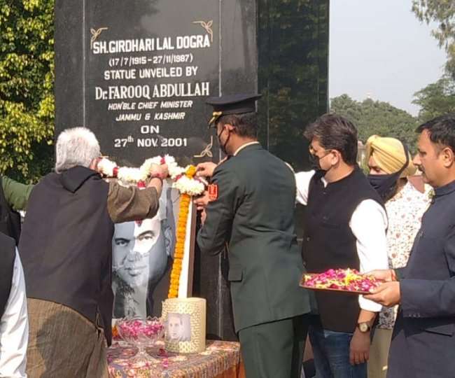 https://www.jagranimages.com/images/newimg/27112021/27_11_2021-girdhari-lal-dogra-death-anniversary_22244071.jpg