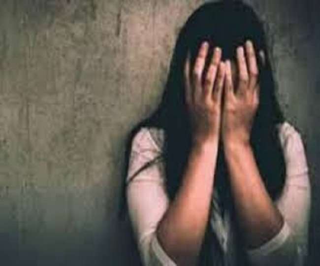 सहारनपुर: सीसीटीवी में कैद महिला अस्पताल की बेरहमी, गर्भवती को बाल पकड़कर घसीटते हुए पीटा
