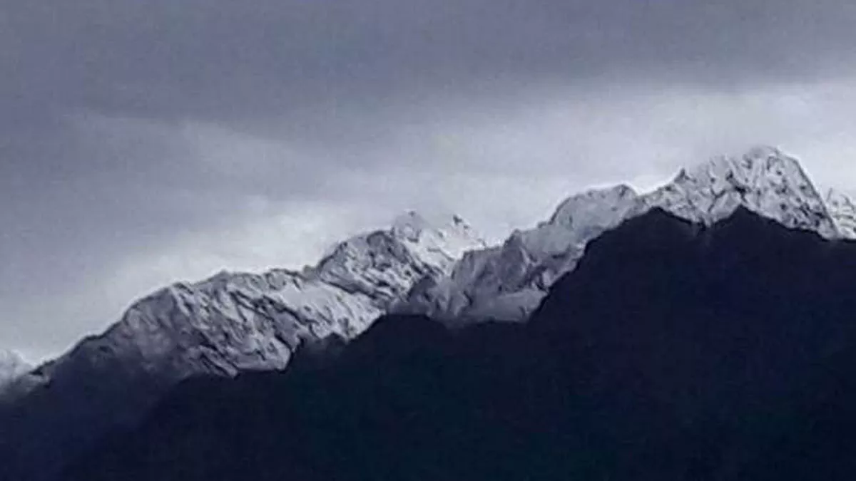 Uttarakhand Weather Update : अभी बारिश-बर्फबारी के कोई आसार नहीं हैं।