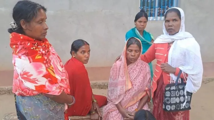Uttarkashi Tunnel Rescue: फोन पर बिहार के वीरेंद्र ने की मां से बात, कहा- सकुशल सुरंग से निकलेंगे