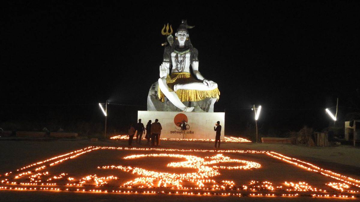 https://www.jagranimages.com/images/newimg/27112023/27_11_2023-gorakhpur_news_10_23590672.jpg
