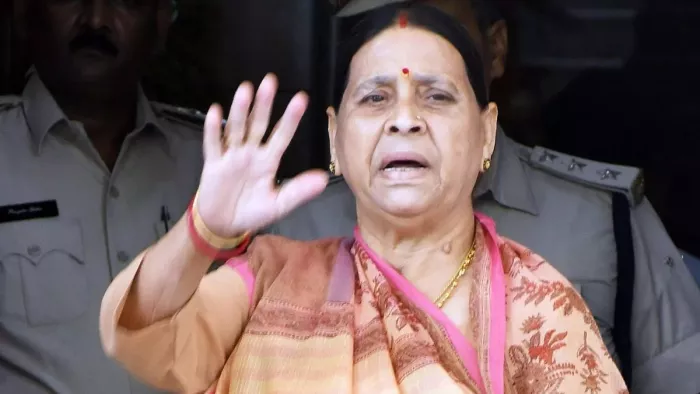 राबड़ी देवी ने एक और राज्य बनाने की कर दी मांग