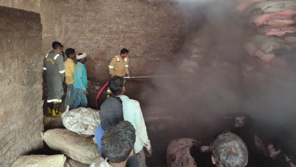 massive fire in agarbatti powder warehouse in kannauj