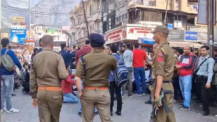 वैष्णो देवी रोपवे परियोजना को लेकर विरोध प्रदर्शन उग्र।