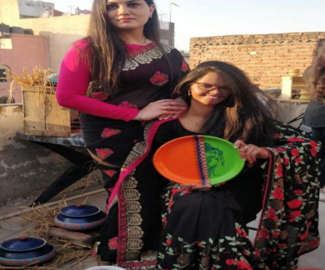 https://www.jagranimages.com/images/newimg/27122020/27_12_2020-laxmi_21209895.jpg