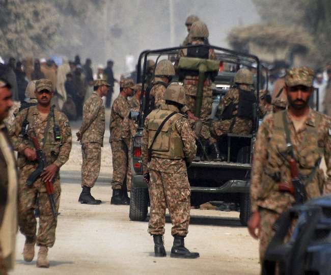 https://www.jagranimages.com/images/newimg/27122020/27_12_2020-pakistan_army_soldiers_21211411_232912165.jpg