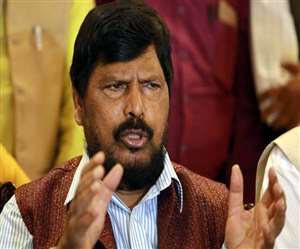 केंद्रीय मंत्री रामदास अठावले की फाइल फोटो