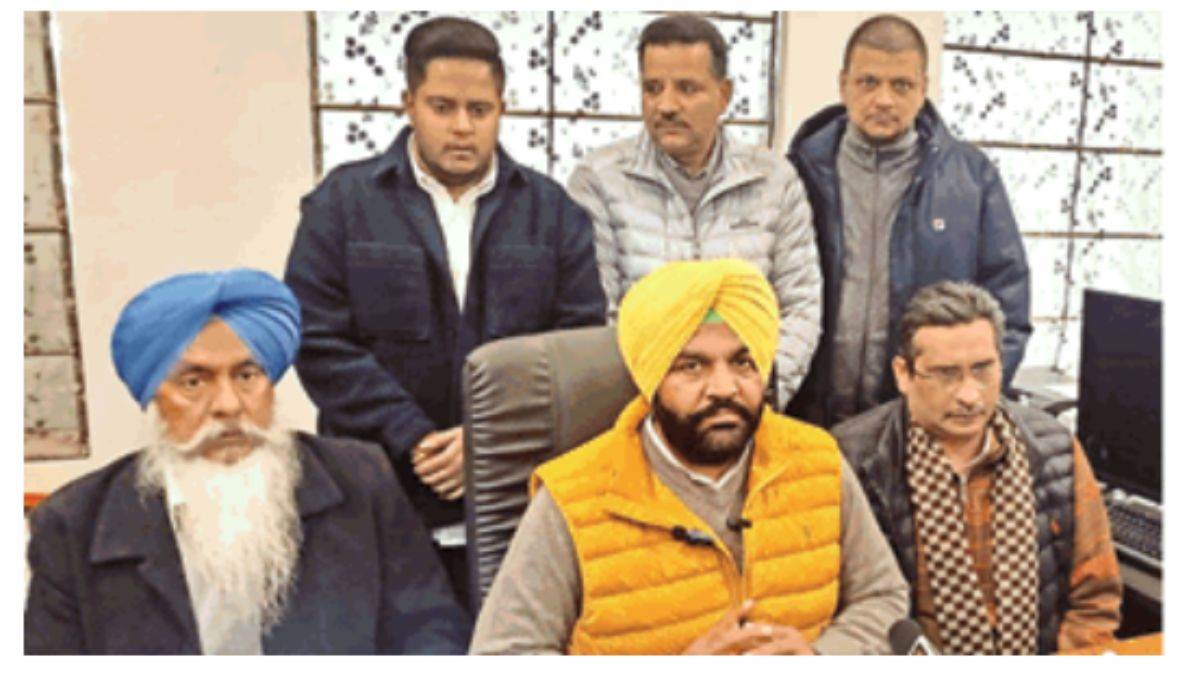 https://www.jagranimages.com/images/newimg/27122022/27_12_2022-bjy_in_tarantaran__23273463.jpg