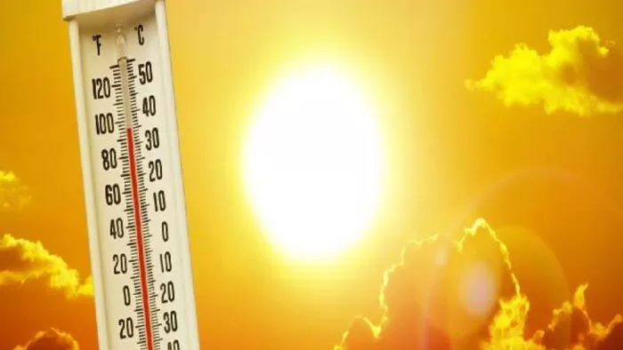 Kolkata Weather: देश में कड़ाके की ठंड के बीच बंगाल में बढ़ी गर्मी, न्यूनतम तापमान सामन्य से 7 डिग्री अधिक