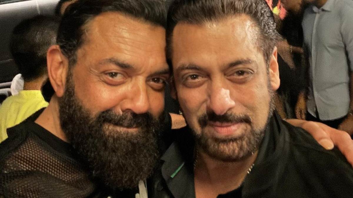 https://www.jagranimages.com/images/newimg/27122023/27_12_2023-bobby_deol_wishes_salman_khan__23614700.jpg