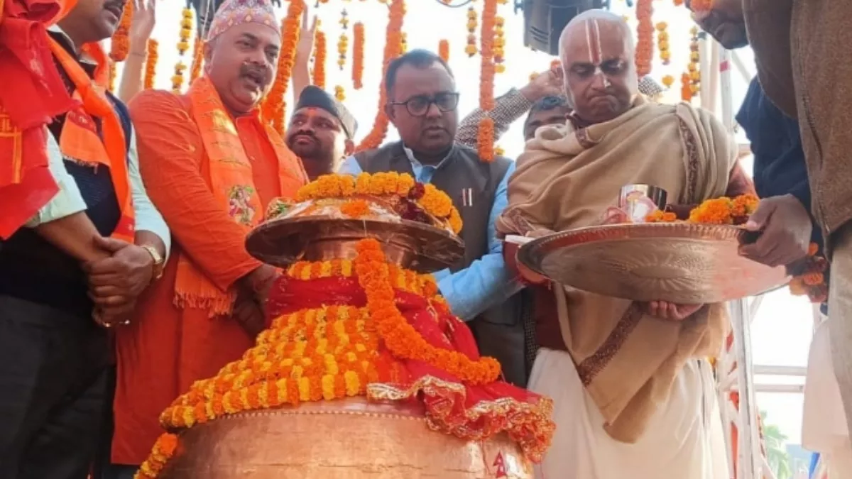 रामलला के जलाभिषेक के लिए जानकी मंदिर से जल कलश रथ रवाना, 29 दिसंबर को पहुंचेगा अयोध्या