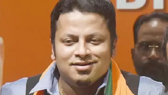 अनुपम हाजरा को BJP के राष्ट्रीय सचिव पद से हटाया