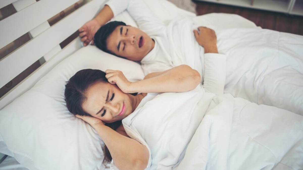 https://www.jagranimages.com/images/newimg/27122023/27_12_2023-snoring_23614994.jpg