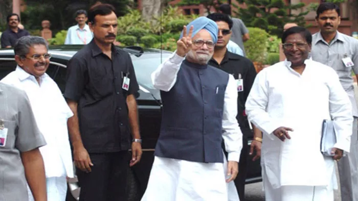 2014 में पीएम पद छोड़ने से मनमोहन सिंह ने कहा था कि इतिहास मेरे प्रति नरमी बरतेगा (फाइल फोटो)
