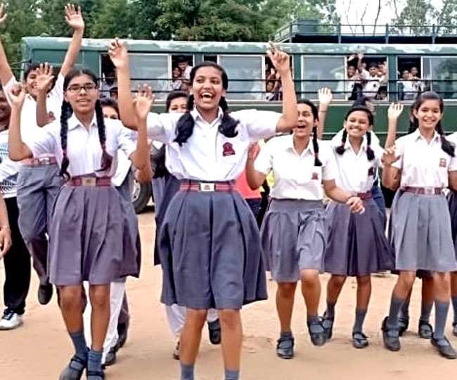 Jharkhand Education News : झारखंड के हजारों स्कूलों को किया जाएगा विकसित