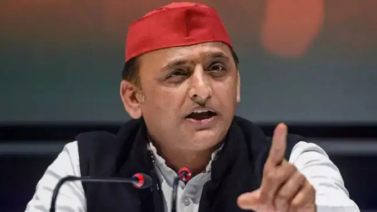 UP Politics: अख‍िलेश यादव ने भाजपा पर बोला हमला