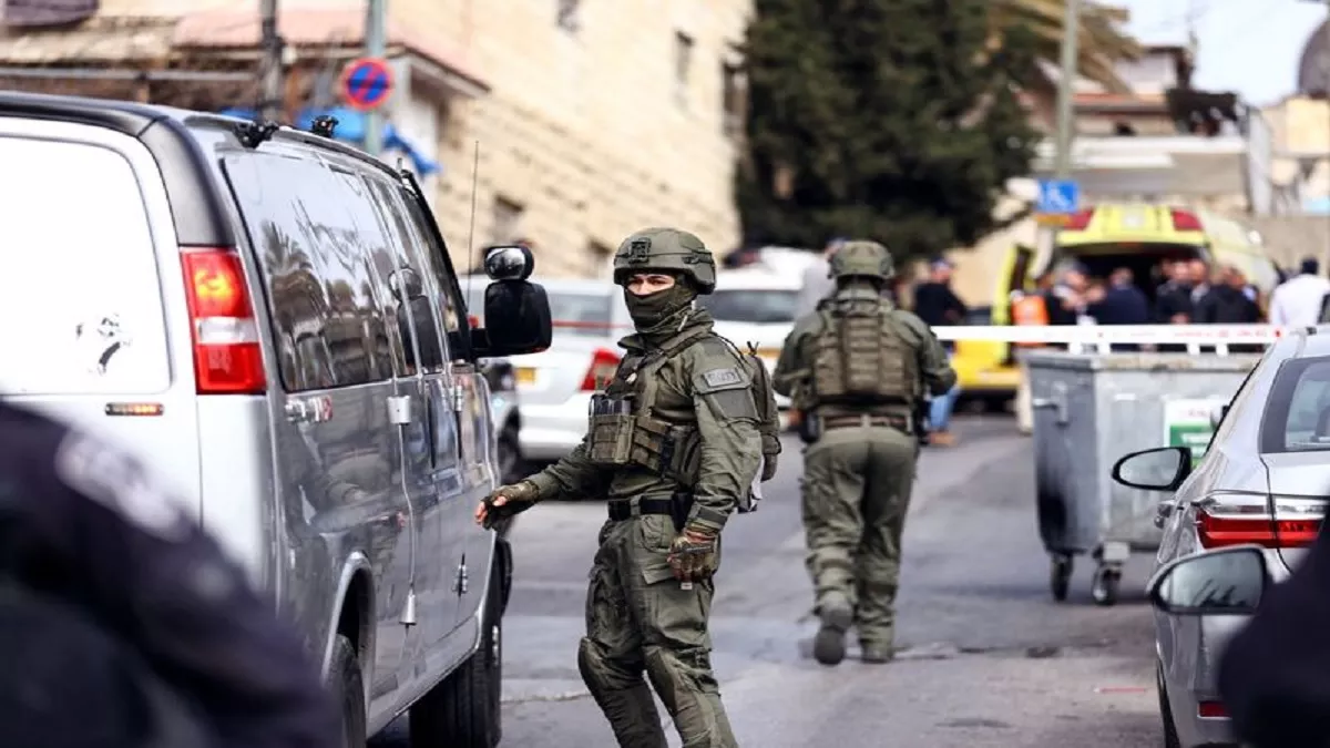 Israel: इजरायल के यरुशलम में लगातार हो रहे हमले, फिलिस्तीनी किशोर की गोलीबारी में दो घायल