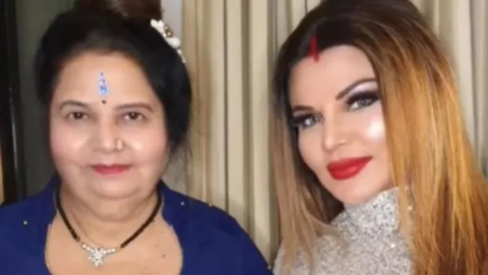File Photo of Rakhi Sawant with Mother Jaya Sawant