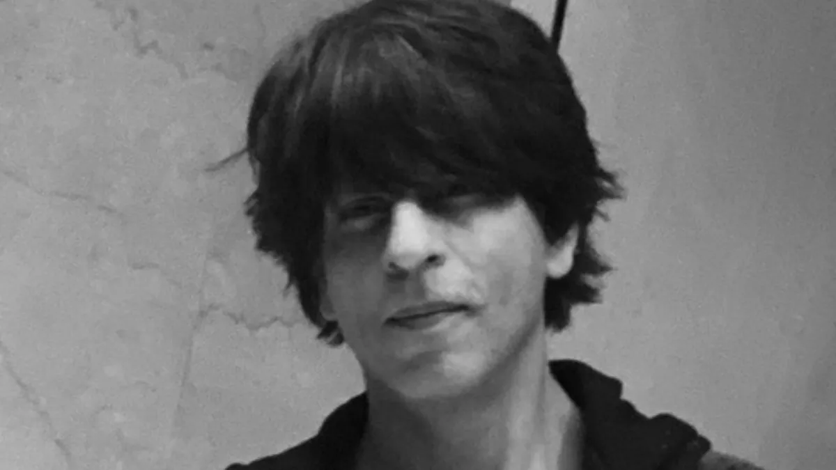 Shah Rukh Khan सिर्फ इन 6 लोगों को ही करते हैं इंस्टाग्राम पर फॉलो, जानें कौन हैं 'पठान' के फेवरेट लिस्ट में