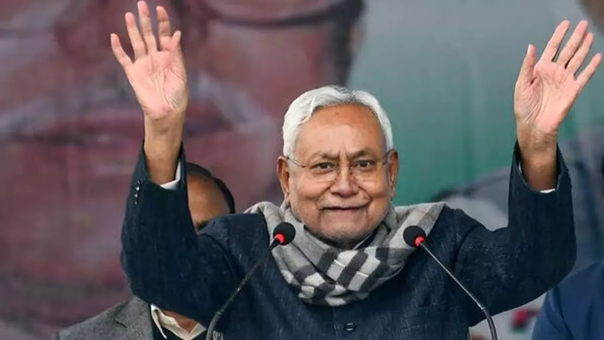 Bihar Politics LIVE: सीएम नीतीश कुमार के आवास पर पहुंचे सभी JDU विधायक, थोड़ी देर में राज्यपाल से मिलने जाएंगे मुख्यमंत्री