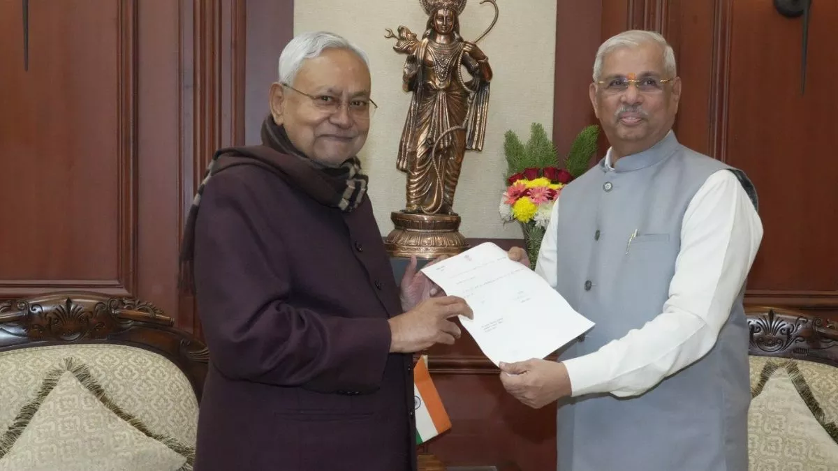 Nitish Kumar Resign: इस्तीफा के बाद CM नीतीश की आई पहली प्रतिक्रिया, RJD पर  बोला बड़ा हमला; इस बात पर जताई नाराजगी - Nitish Kumar Resign After  resignation PM Narendra Modi called