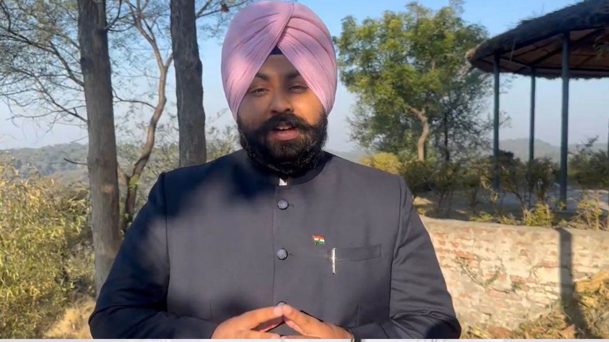 https://www.jagranimages.com/images/newimg/28012025/28_01_2025-harjot_singh_bains_23874498.jpg