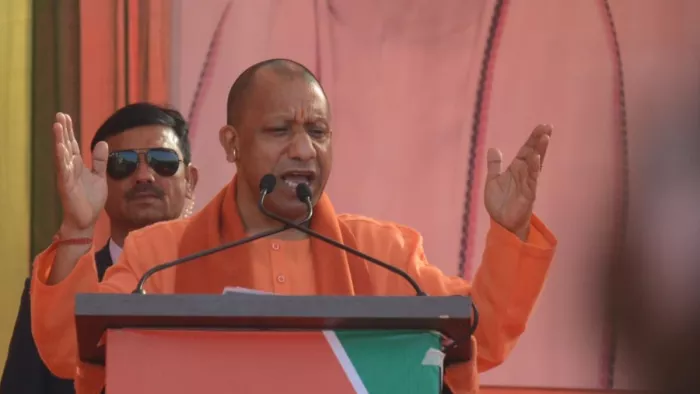 सीएम योगी ने आम आदमी पार्टी पर जमकर निशाना साधा। जागरण फोटो